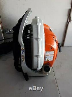 Stihl BR-700 Commercial Backpack Leaf Blower Great Used Condition Fully Function